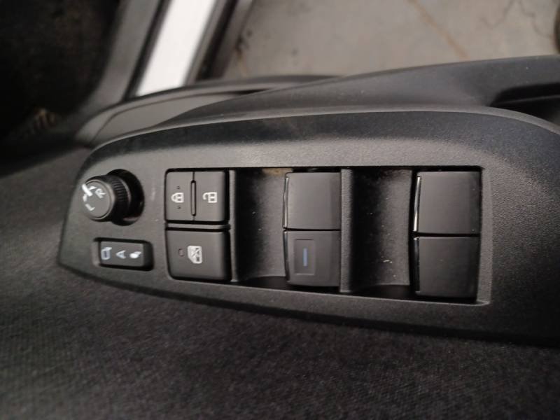 Toyota Yaris - Photo 20