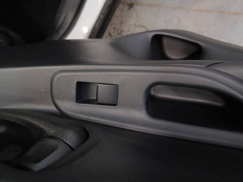 Toyota Yaris - Photo 22