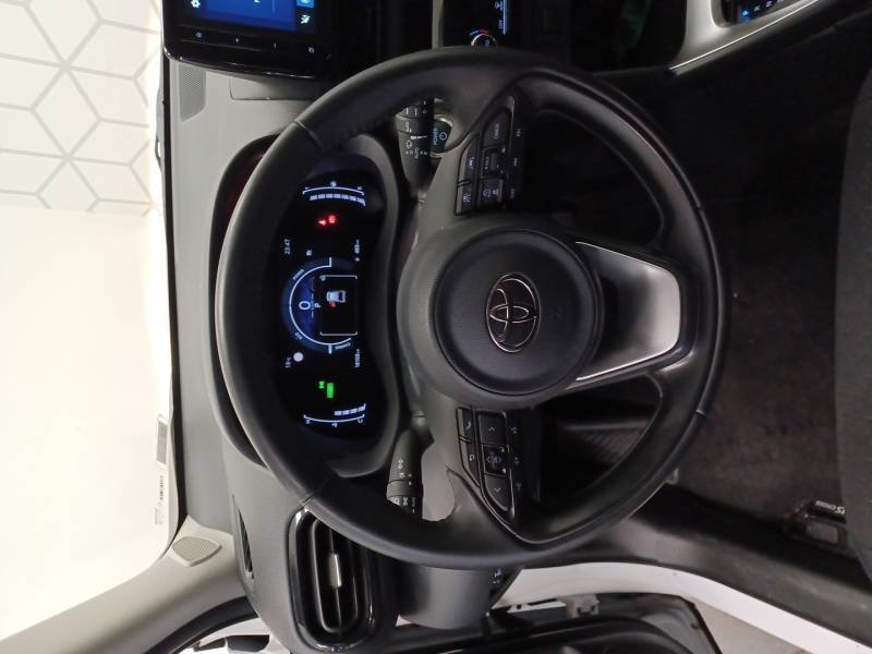 Toyota Yaris - Photo 23