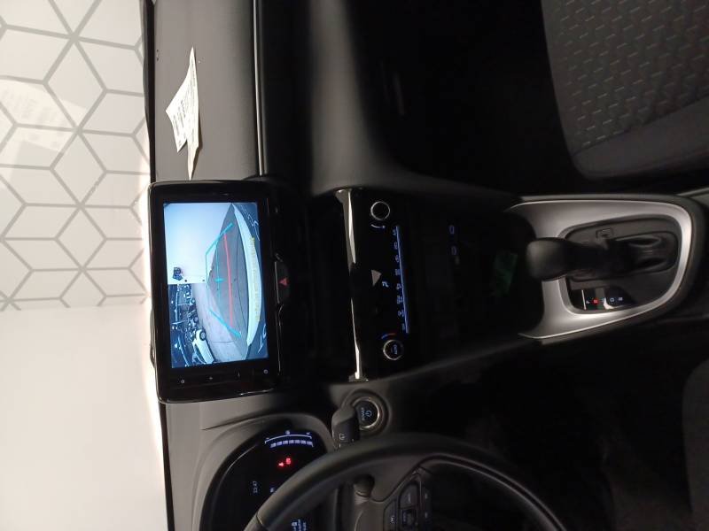 Toyota Yaris - Photo 24