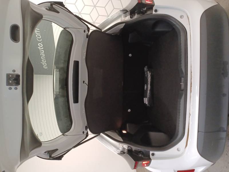 Toyota Yaris - Photo 30