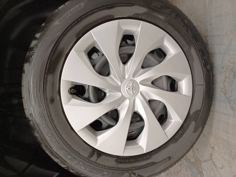 Toyota Yaris - Photo 9
