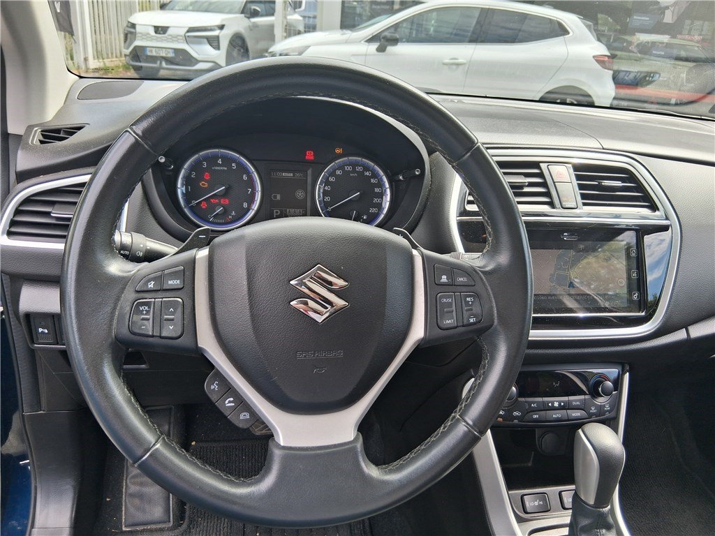 Suzuki s-cross - Photo 8