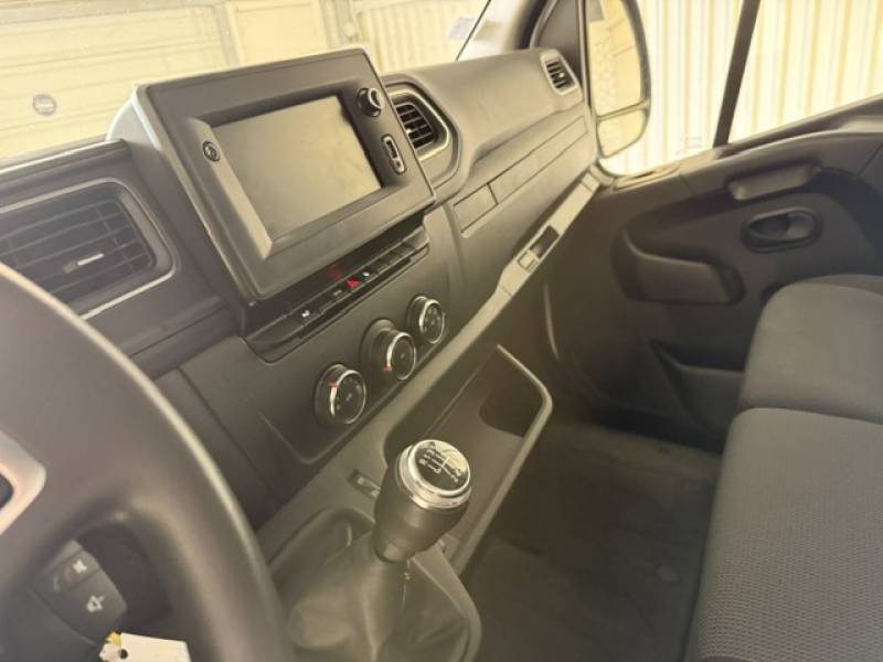Renault Master - Photo 23
