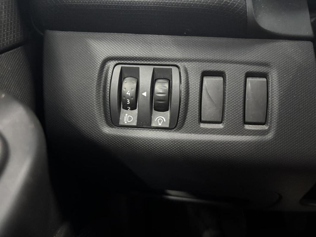 Renault Clio - Photo 15