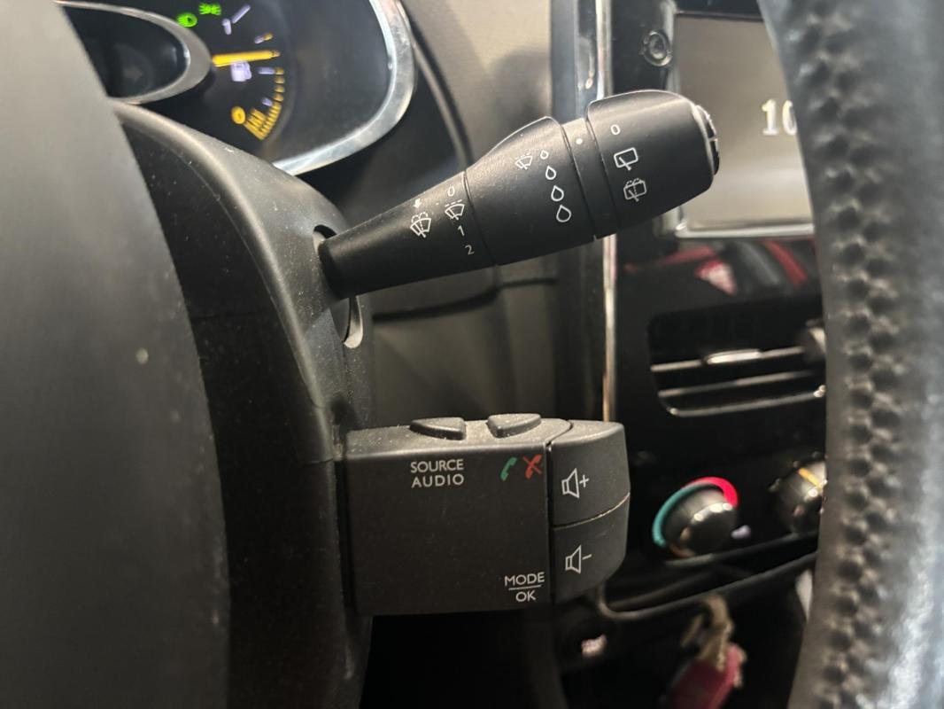 Renault Clio - Photo 19