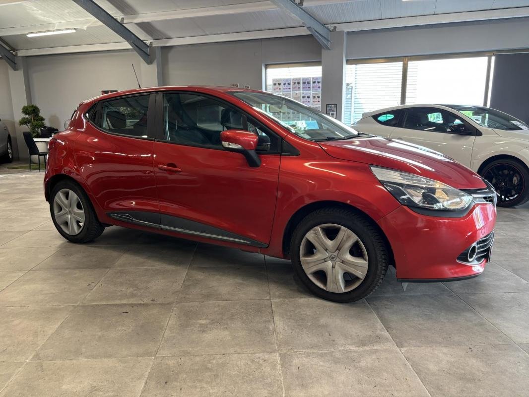 Renault Clio - Photo 2