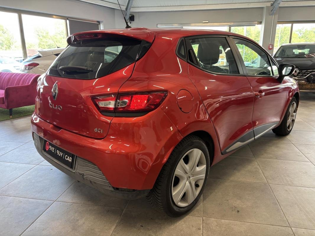 Renault Clio - Photo 3
