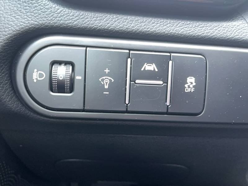 Kia CEED - Photo 21