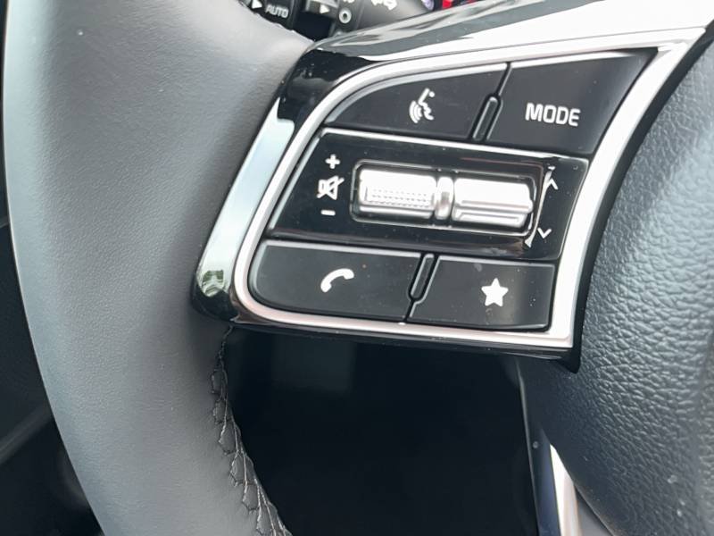 Kia CEED - Photo 22