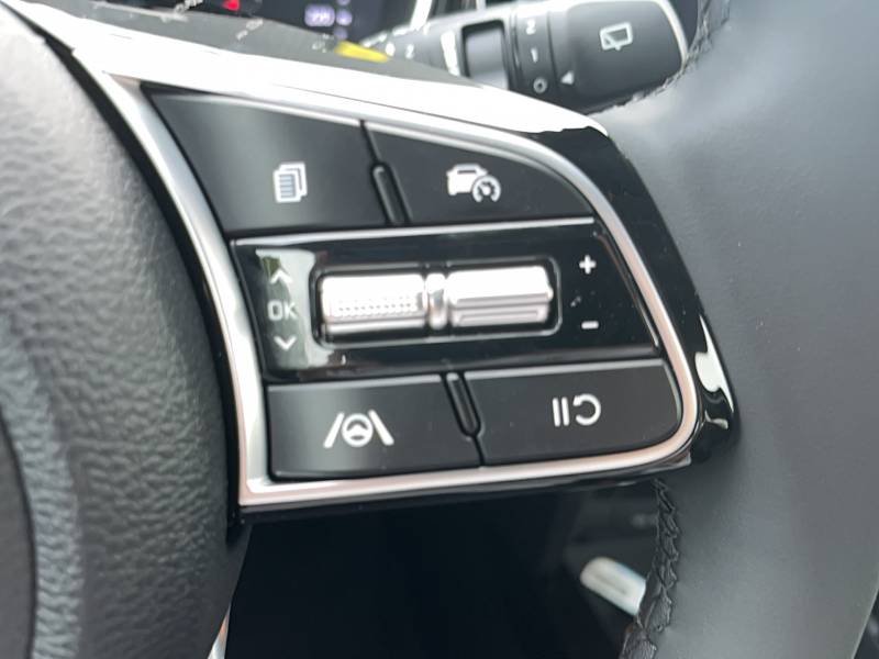 Kia CEED - Photo 23