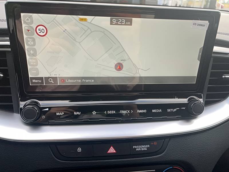 Kia Xceed - Photo 25