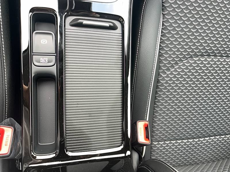 Kia Xceed - Photo 32
