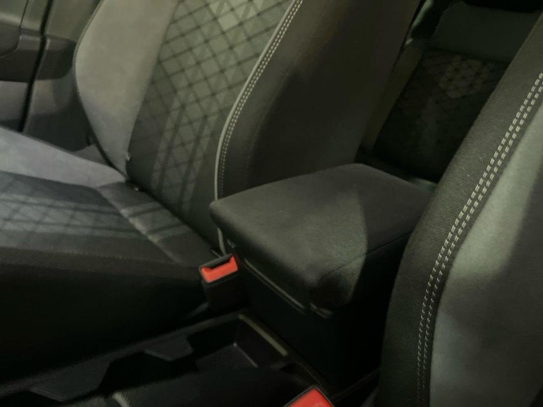 Volkswagen Polo - Photo 12