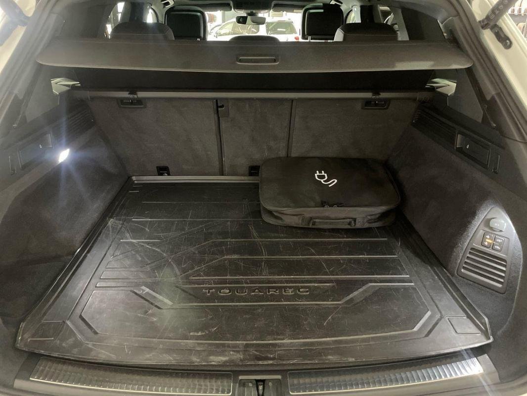 Volkswagen Touareg - Photo 31
