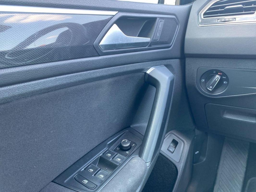 Volkswagen Tiguan - Photo 15