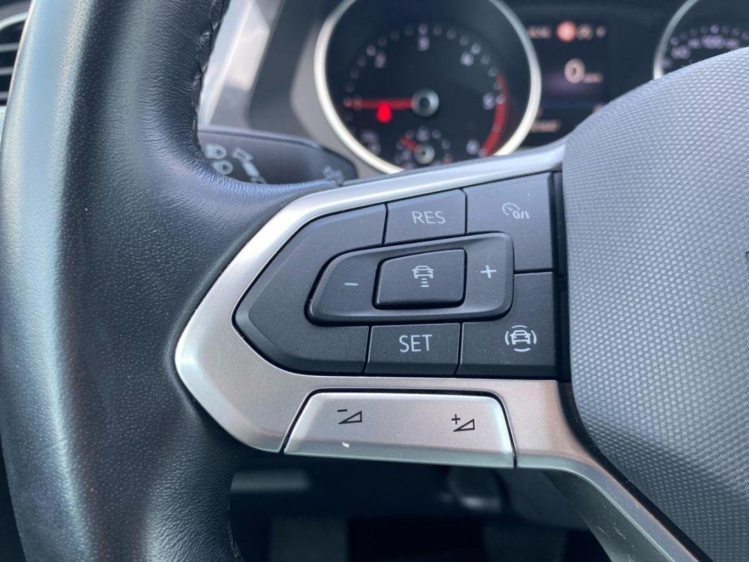 Volkswagen Tiguan - Photo 21