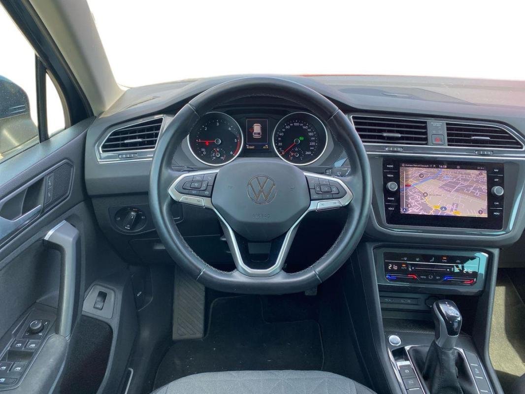 Volkswagen Tiguan - Photo 24