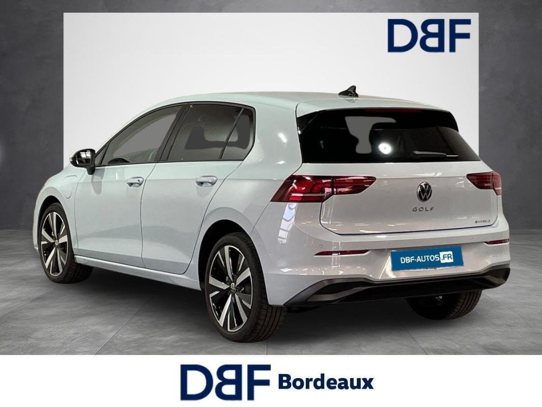 Volkswagen Golf - Photo 3