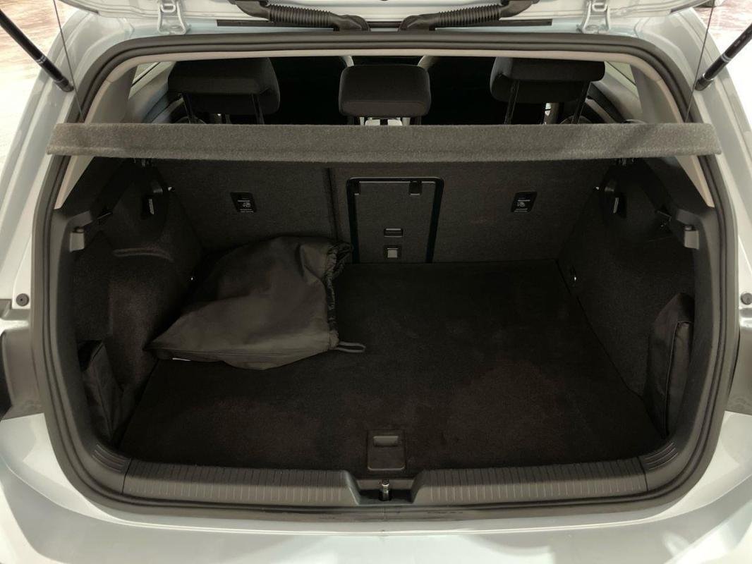 Volkswagen Golf - Photo 31