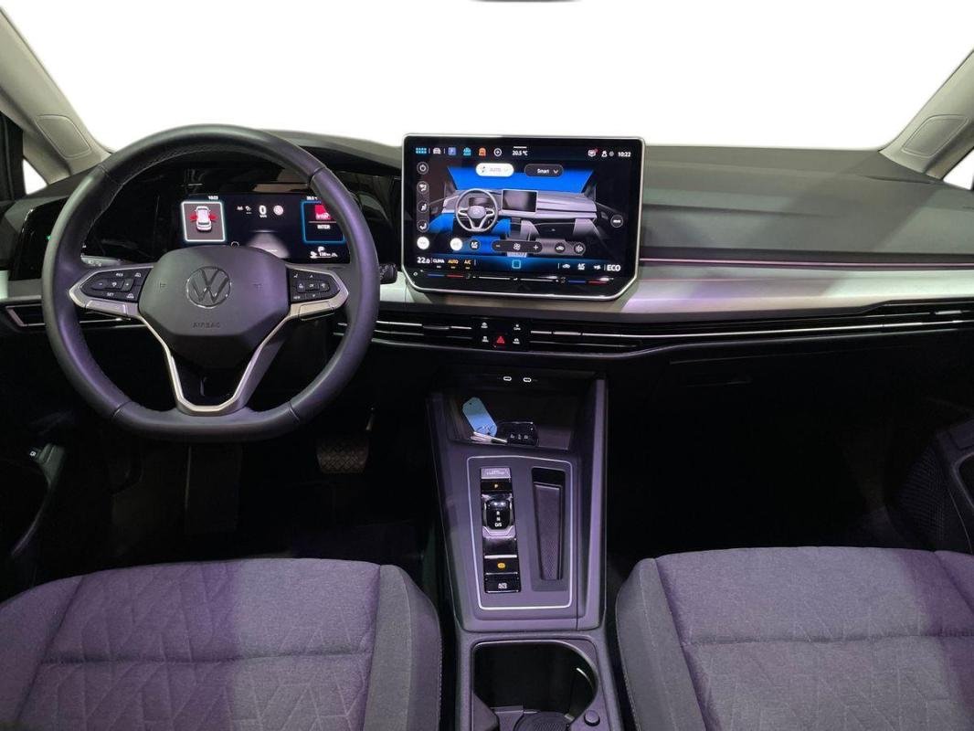 Volkswagen Golf - Photo 8