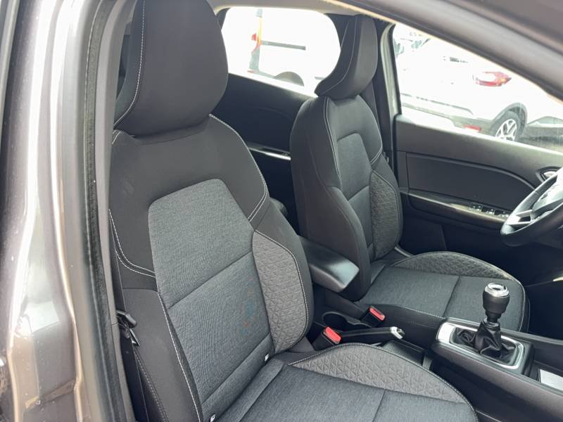Renault Captur - Photo 12