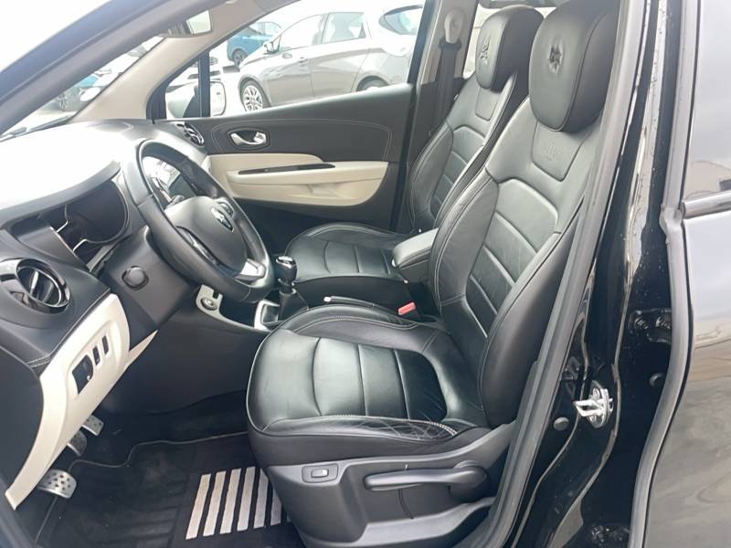 Renault Captur - Photo 10