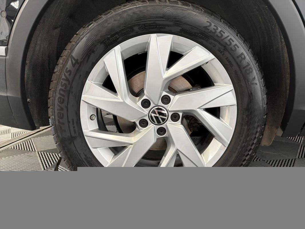 Volkswagen Tiguan - Photo 21