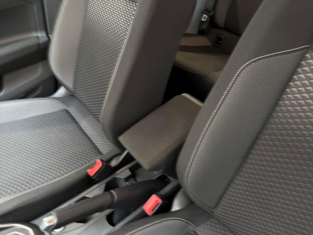 Volkswagen Polo - Photo 12