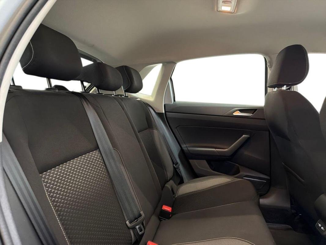 Volkswagen Polo - Photo 23