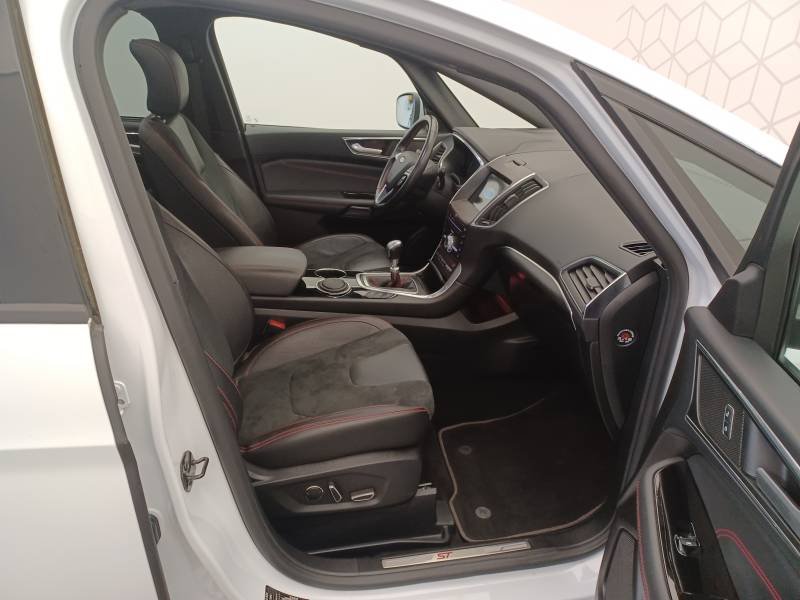 Ford S-Max - Photo 14