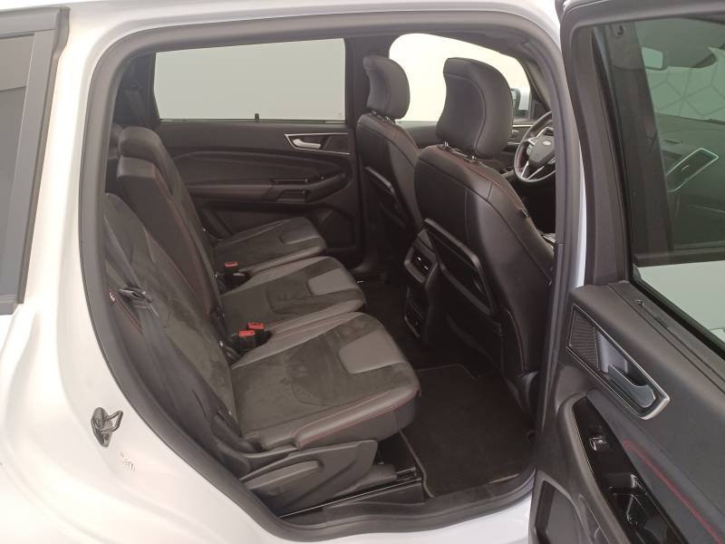 Ford S-Max - Photo 15