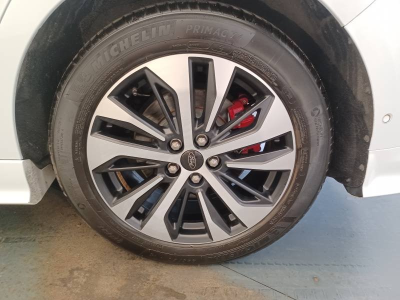 Ford S-Max - Photo 9