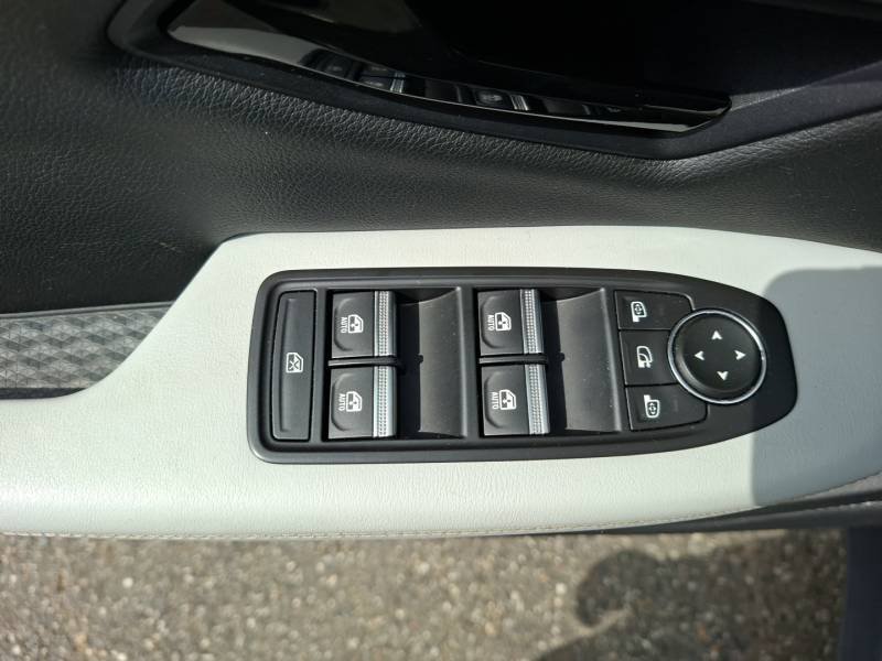 Renault Scénic - Photo 23