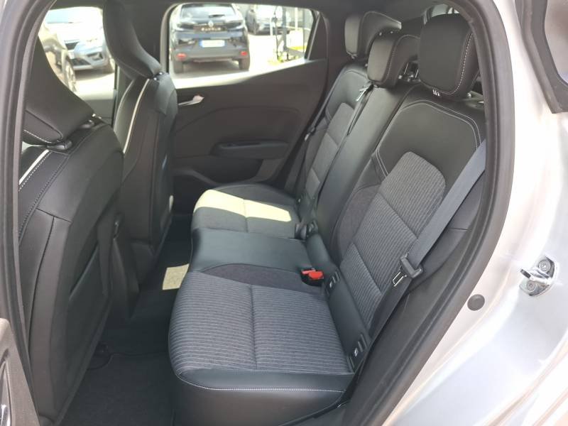 Renault Clio - Photo 30