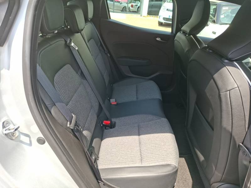 Renault Clio - Photo 37