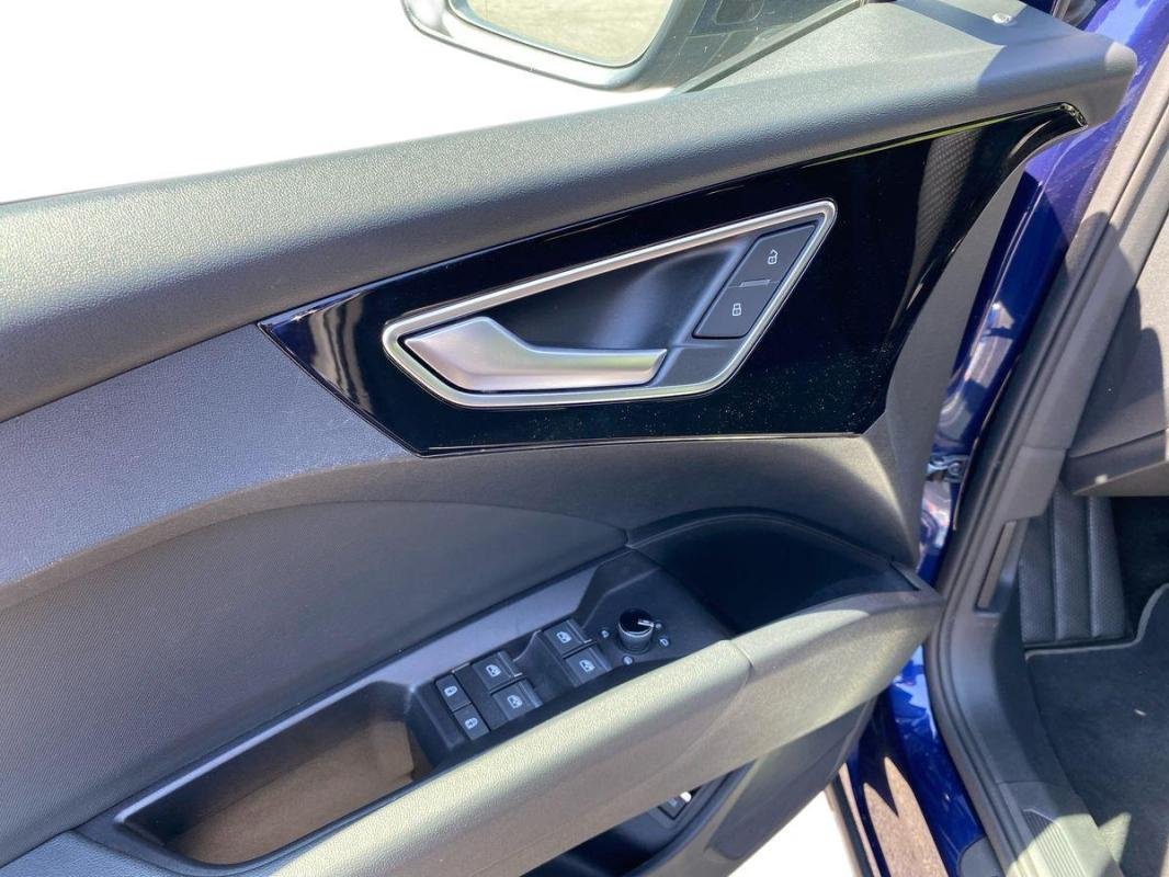 Audi Q4 e-tron - Photo 15