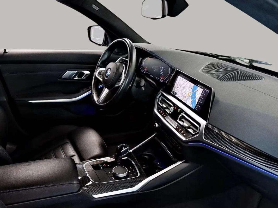 BMW 320 - Photo 6