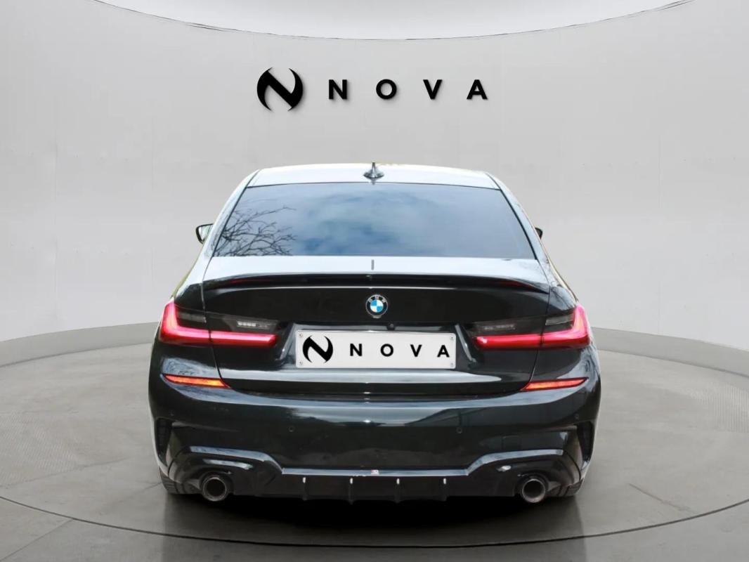 BMW 330 - Photo 2