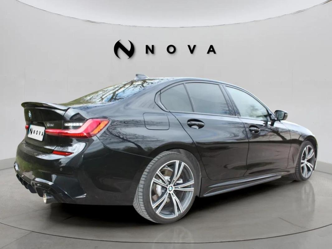 BMW 330 - Photo 3