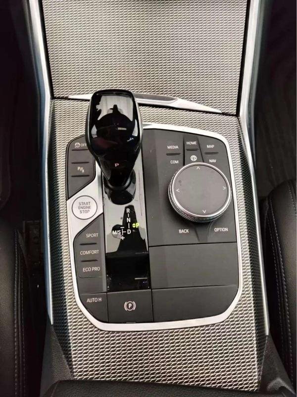 BMW 320 - Photo 10