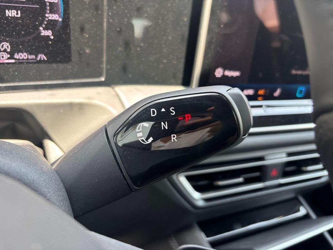 Volkswagen Tiguan - Photo 11