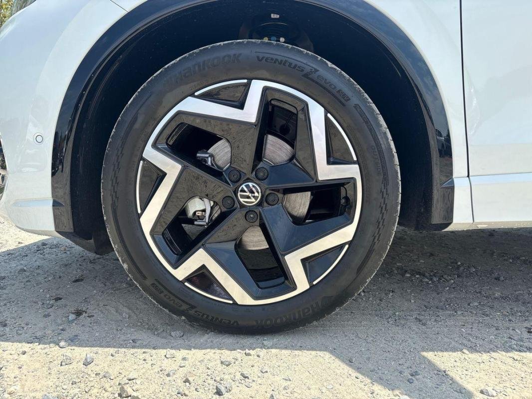 Volkswagen Tiguan - Photo 29