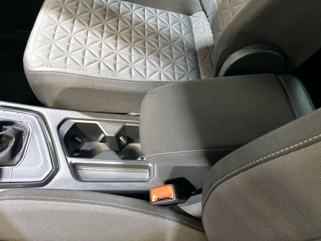 Volkswagen Tiguan - Photo 12