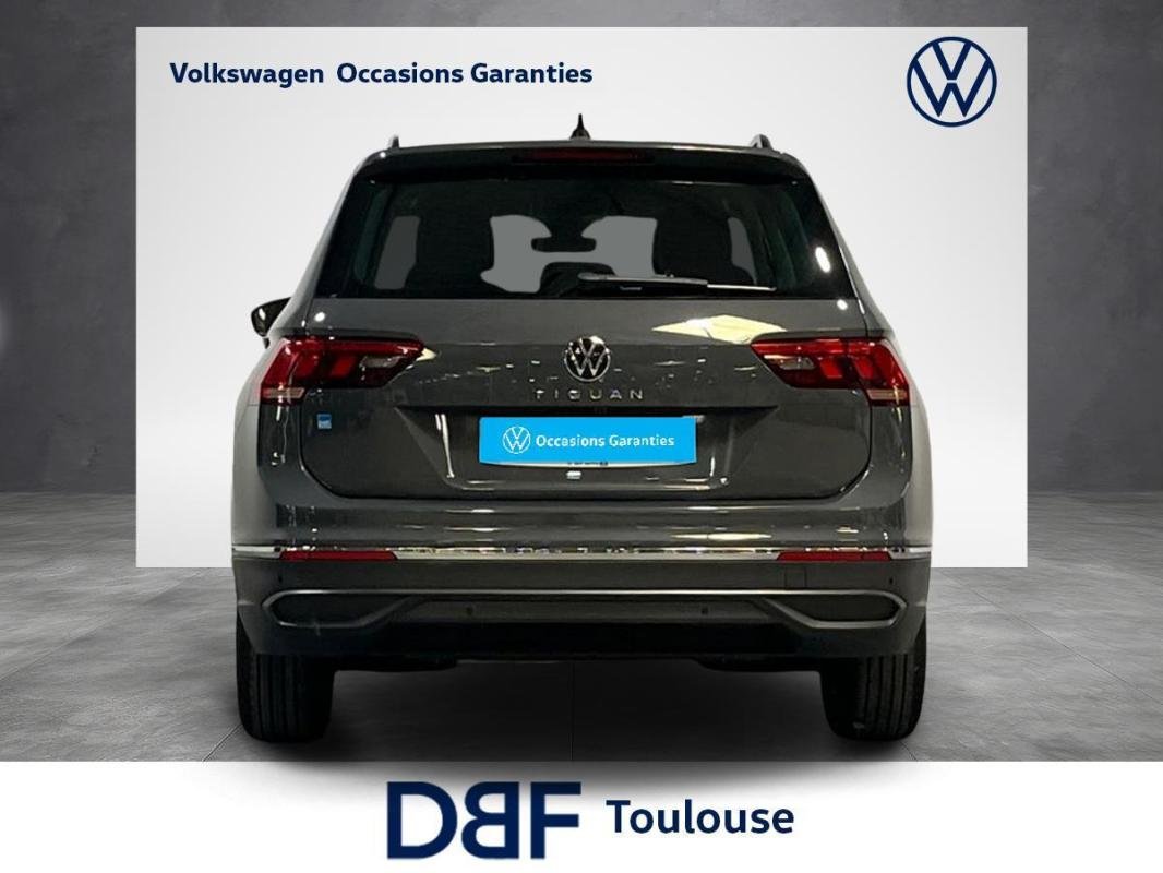Volkswagen Tiguan - Photo 4