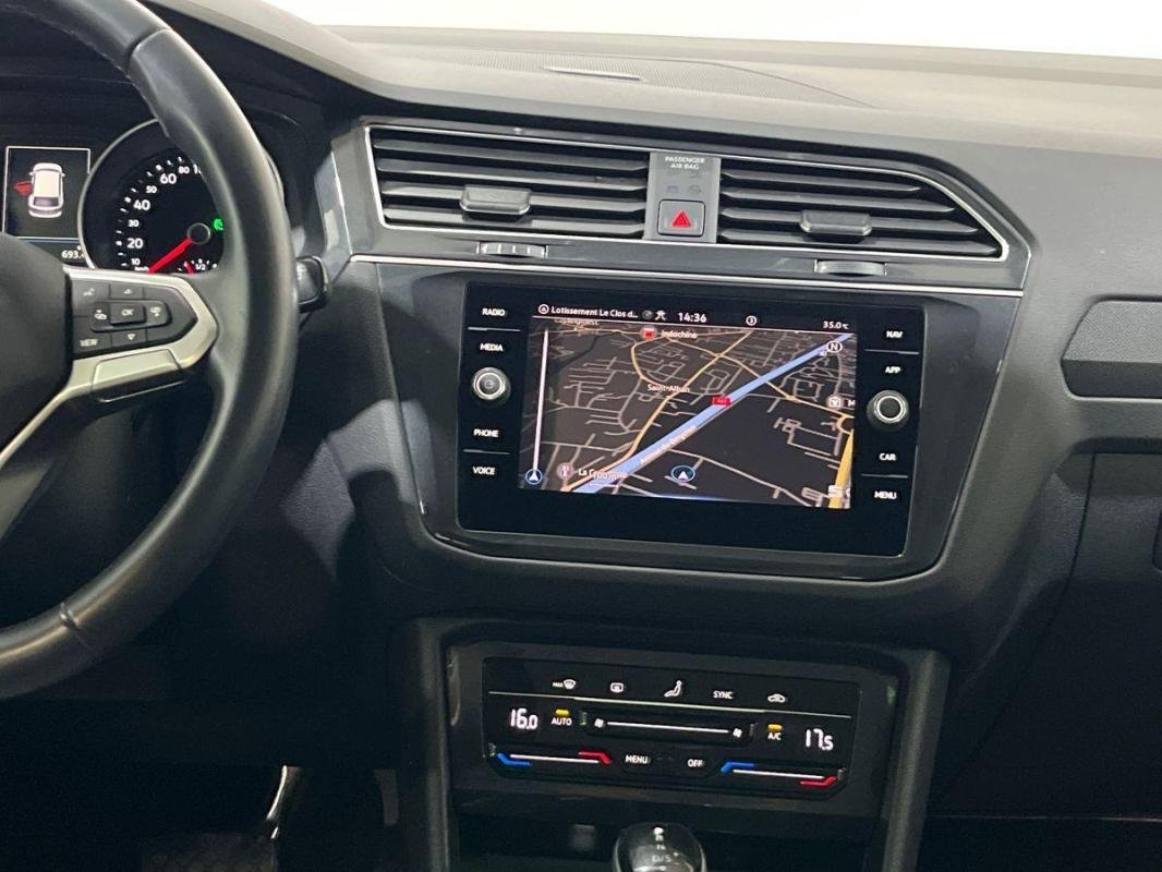 Volkswagen Tiguan - Photo 10