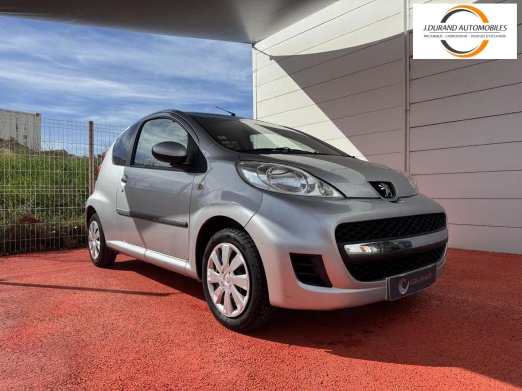 Peugeot 107 - Photo 1