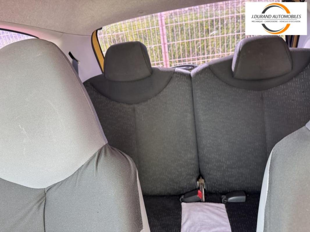 Peugeot 107 - Photo 11