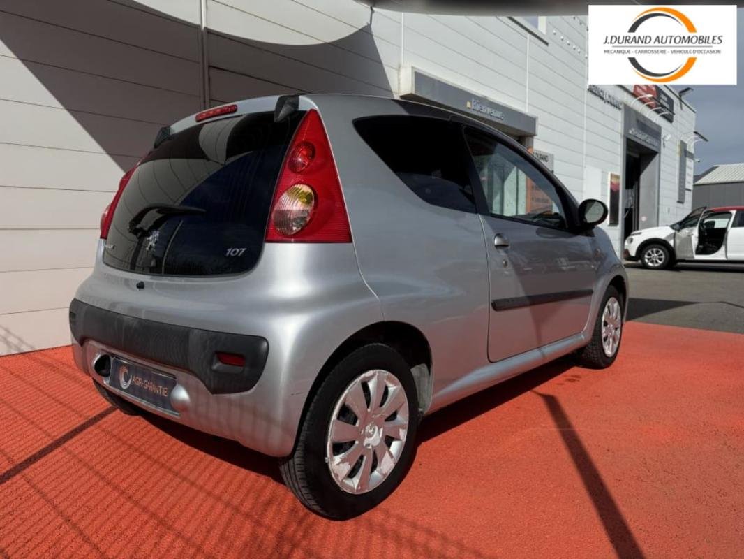 Peugeot 107 - Photo 5