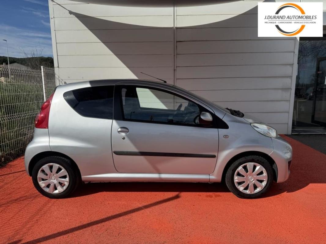Peugeot 107 - Photo 6
